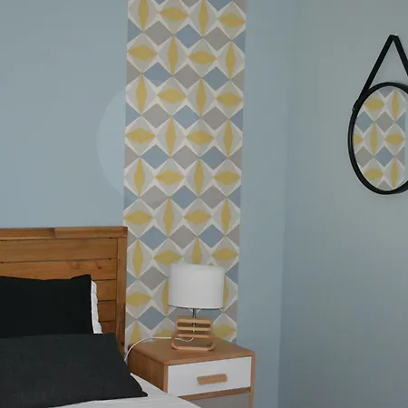 Bed & Breakfast 630 *